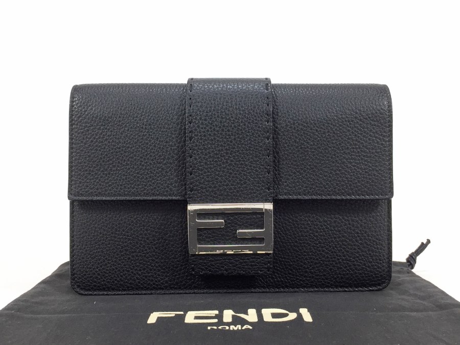 クラッチバッグ レザー ブラック 【中古品】