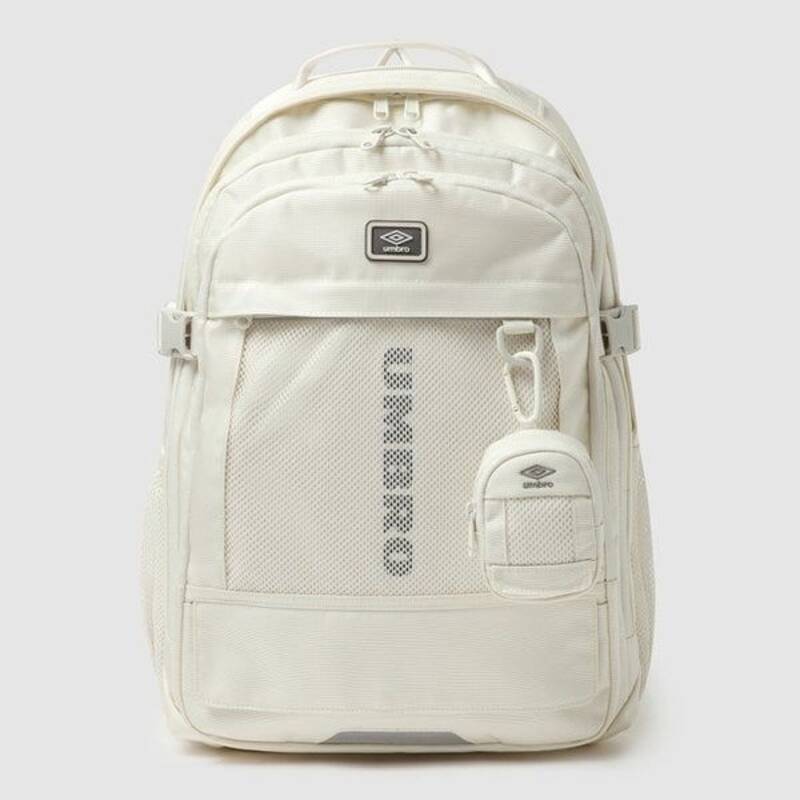 UMBRO 남녀공용 피쳐 백팩 (27L)_구성품 신주머니&미니 파우치 UQ123CBP13 197088 1787270 1000634388198