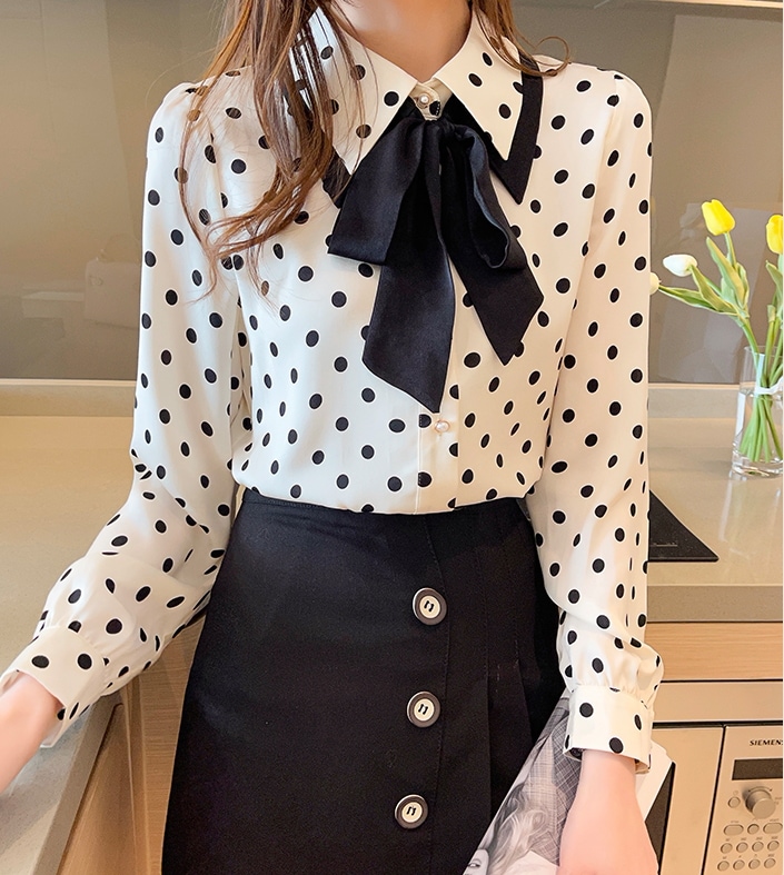 トップス ブラウス 長袖 襟付き 切り替えデザイン リボン 2way 大人可愛い きれいめ 上品 おしゃれ お洒落 大人可愛い 大人女子 ラブリー キュート ドット柄 水玉 春 秋 冬 10代 20代