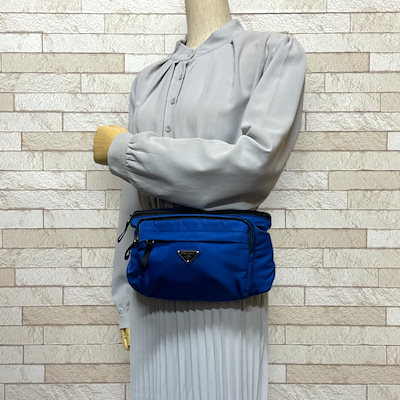 Rooo Lou キャンバスプリント33.3×33.3 証明書あり 【公式通販】