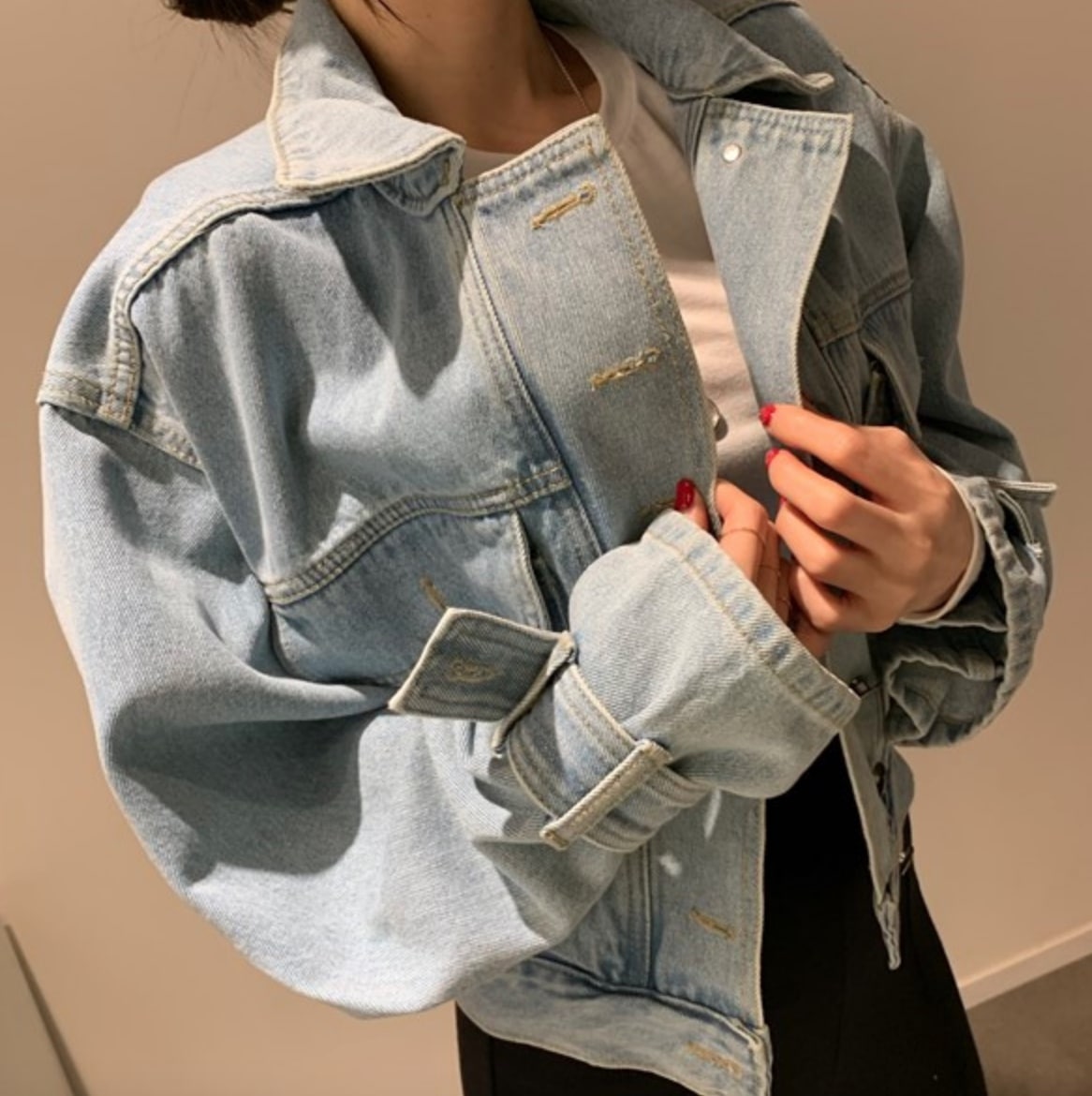 アウター デート ジャケット Gジャン 上着 ショート ショート丈 袖あり 長袖 スリム タイト 細身 かわいい 大人可愛い きれいめ シンプル カジュアル 大人 上品 おしゃれ お洒落 主役級 6,273円