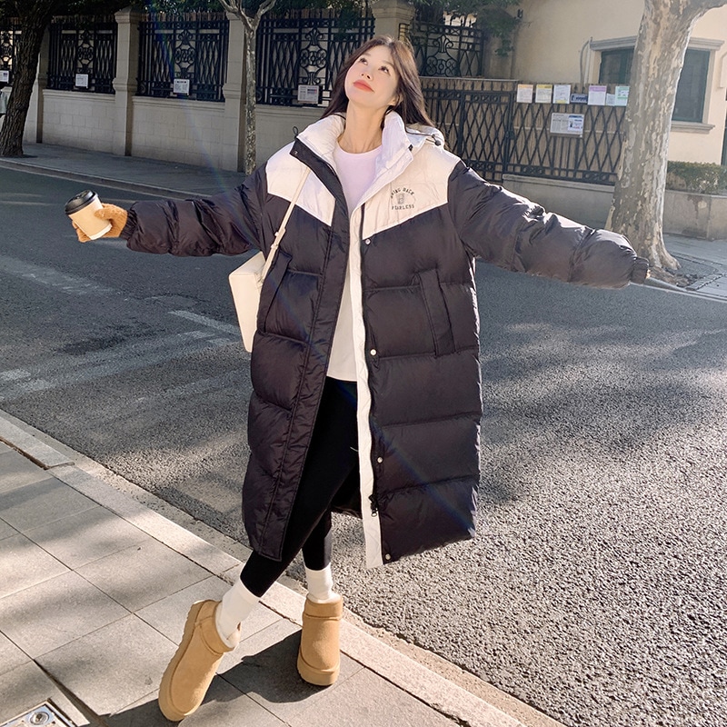 軽くて暖かいコントラストカラーステッチダウンジャケット2024新しいファッションレタープリント90ホワイトダックダウンジャケット