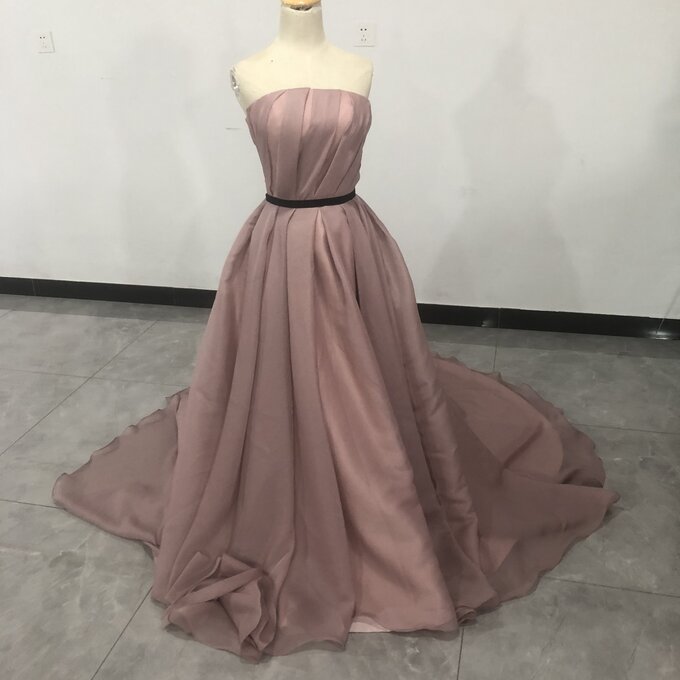 即納！ピンクカラードレス エレガント結婚式ドレス ベアトップ トレーン 花嫁 前撮り