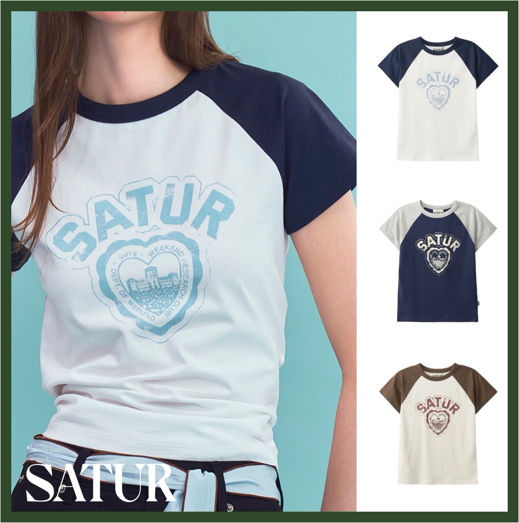 (W) Heart Graphic Raglan T-Shirt