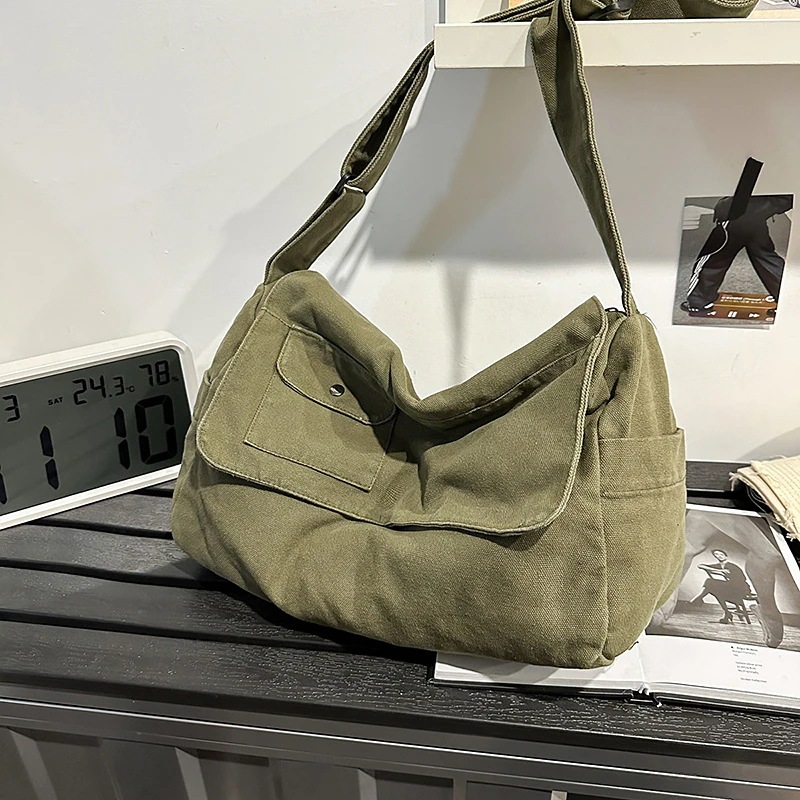 【超お得1つ買うと10個もらえる】メガ割ショルダーバッグ 大容量 斜めがけバッグ 日本製 シンプル キャンバスバッグ 学生バッグ 新作 ショルダーバッグ 38,642円