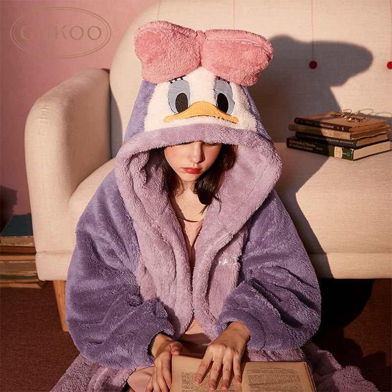 Gukoo/果物の殻の家の女性の冬の寝衣のカーディガンの家の服とベルベットのパジャマの女性は外で着ることができる