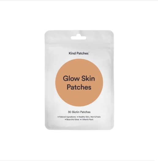 グロウスキンパッチ 貼るだけで輝くツヤ肌へ！透き通るような美しさを手に入れよう