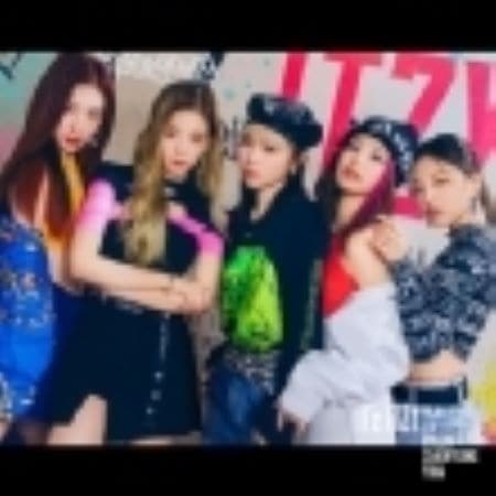 HMV特典クリアしおり付き シリアル封入 ITZY ITz ITZY 通常盤初回プレス 新品未開封
