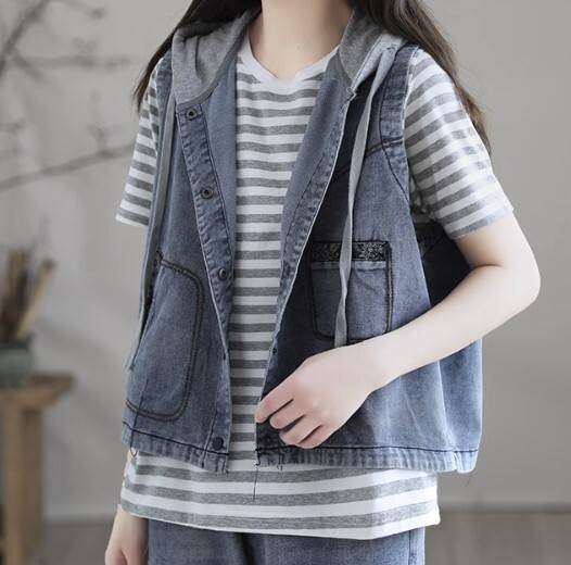 ベスト アウター デニムベスト ジャケット レディース フード付き 袖なし 無地 バイカラー 切り替えデザイン 春 秋 レギュラー丈 チョッキ 前開き シングルブレスト ノースリーブ かわいい きれい