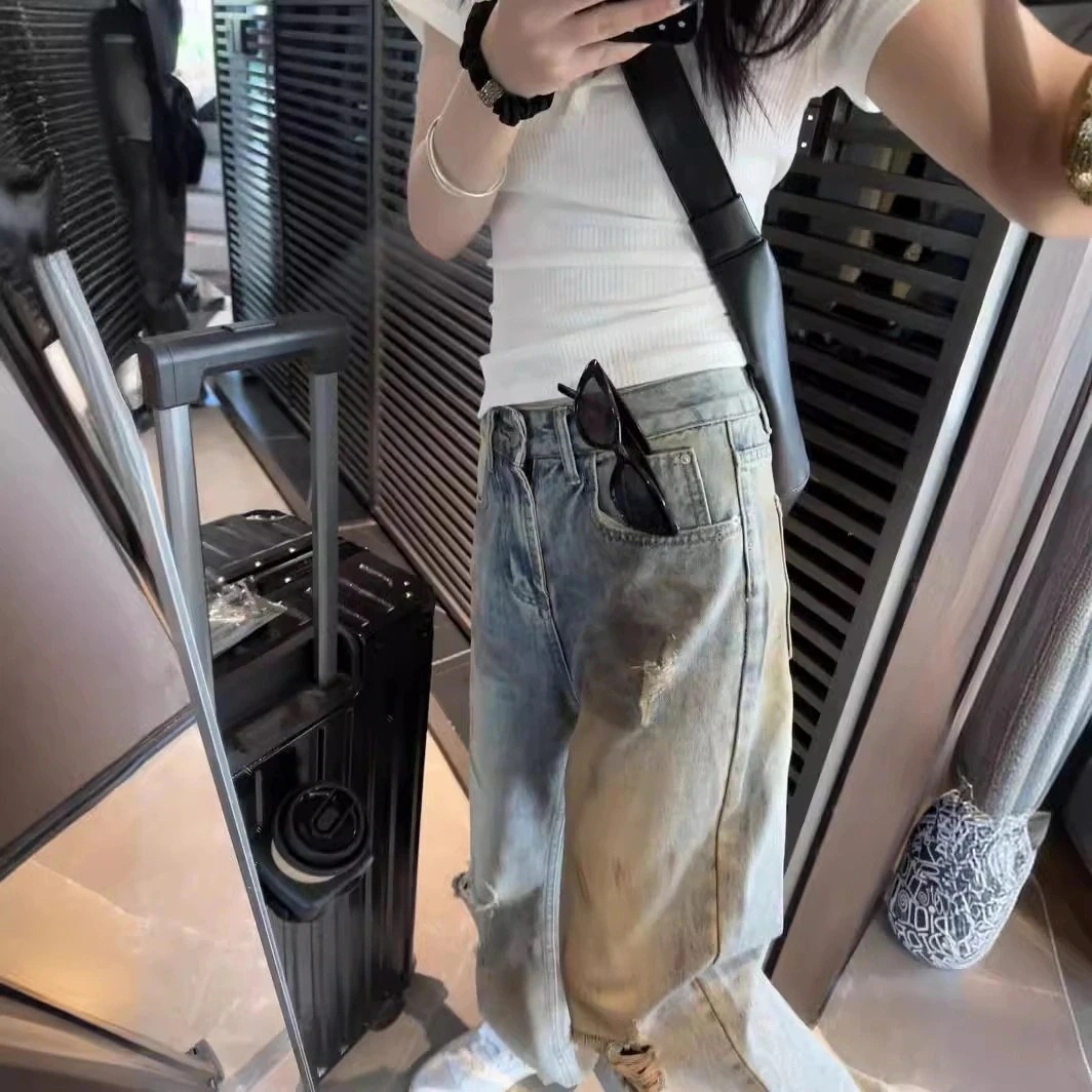 女性用ダメージ少し汚れたリップジーンズのac改良版ストレートパンツゆるい感じが大好きです 6,103円