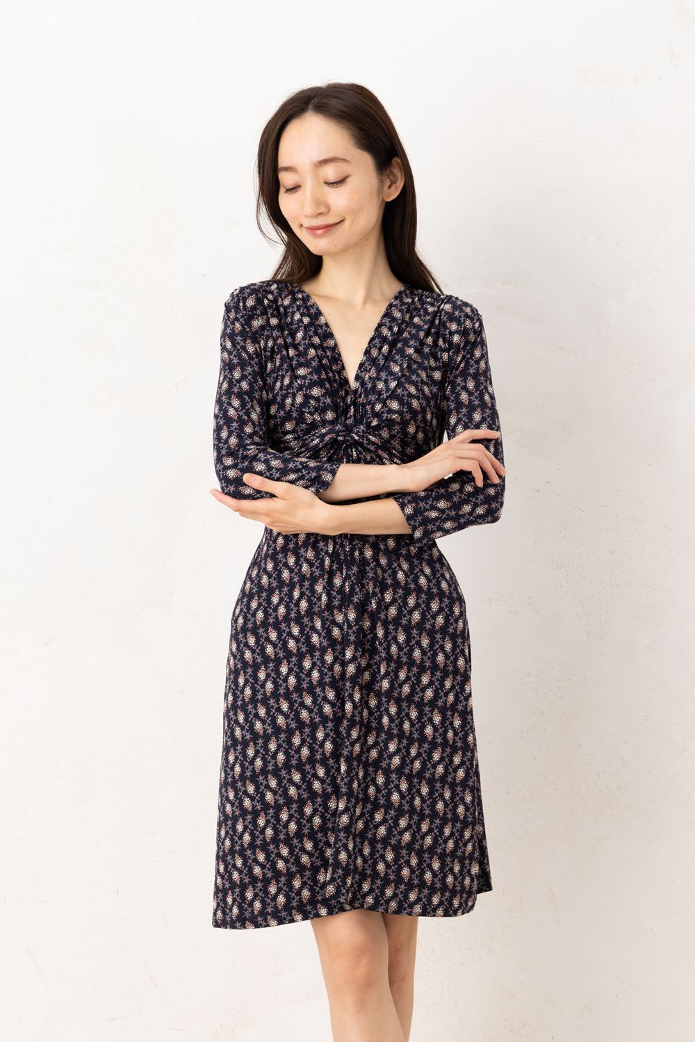 フィフィーユ(FIFILLES)ワンピース T1 T2 T3サイズ 七分袖 膝丈 Ｖネック 花柄 ジャージー生地 レディース フランス製 ワンピース ネイビー