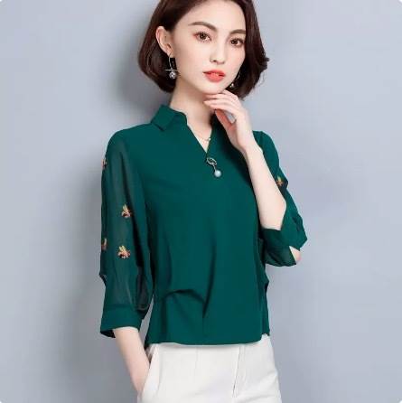 トップス デート シャツ ブラウス カットソー 白シャツ 白トップス ミディアム丈 袖あり 5分袖 五分袖 7分袖 七分袖 フレアスリーブ ホルンスリーブ Vネック 襟付き フレア セミフレア 細身