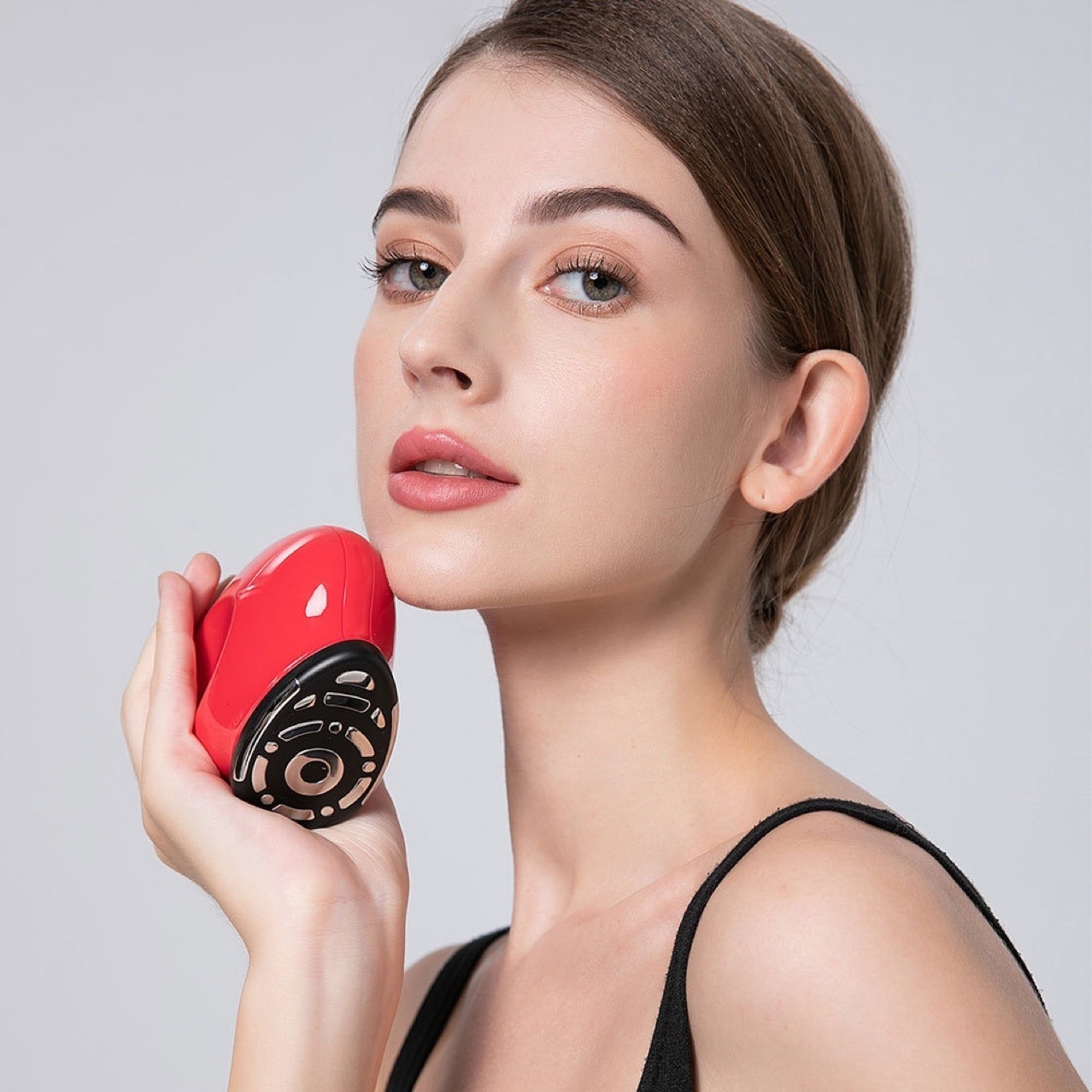 美顔器 EMS リフトアップ 美容家電 引き締め 表情筋トレーニング ホームエステ 1台多役 フェイスライン たるみ ほうれい線 LED美顔器 自宅エステ 温熱ケア 美容器具 小顔