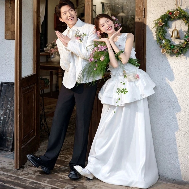 【高級宴会ドレス】フレンチライト ウェディングドレス プレミアムニッチ ホワイト ガウンドレス 誕生日 パーティードレス