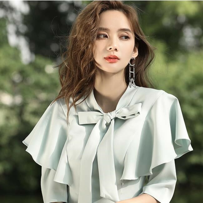 3色入荷 ミデイアム丈　ミディアム丈　ミディアムドレス 二次会ドレス フォーマルドレス　春 夏 秋 冬 パーティドレス 二次会 2次会 レース 成人式 同窓会 謝恩会 大学生 服装 入学式 卒業式