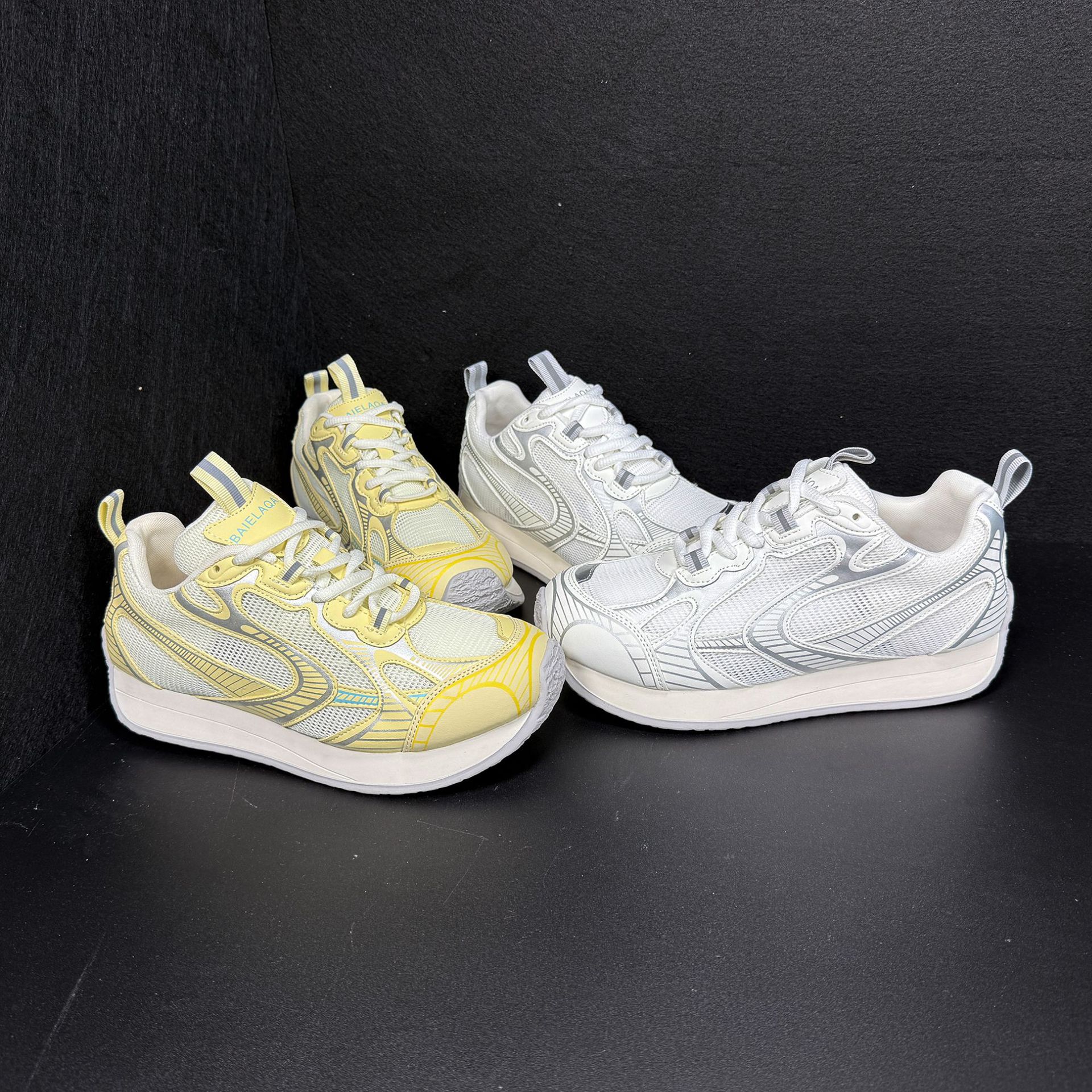 厚底ダッドシューズ女性用身長アップ2025年夏新作韓国風透明メッシュトレンドスポーツレジャー軽量プラットフォームシューズ女性用