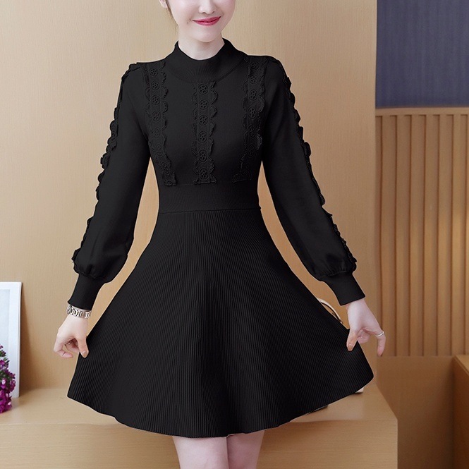 3色 レトロ風 ワンピース 長袖 春 秋 かわいい aライン ニット ワンピ ミニ丈 ショート丈 ハイネック スリム タイト 細身 Aライン レース ハイウエスト 黒 ブラック 赤 レッド アプリコッ