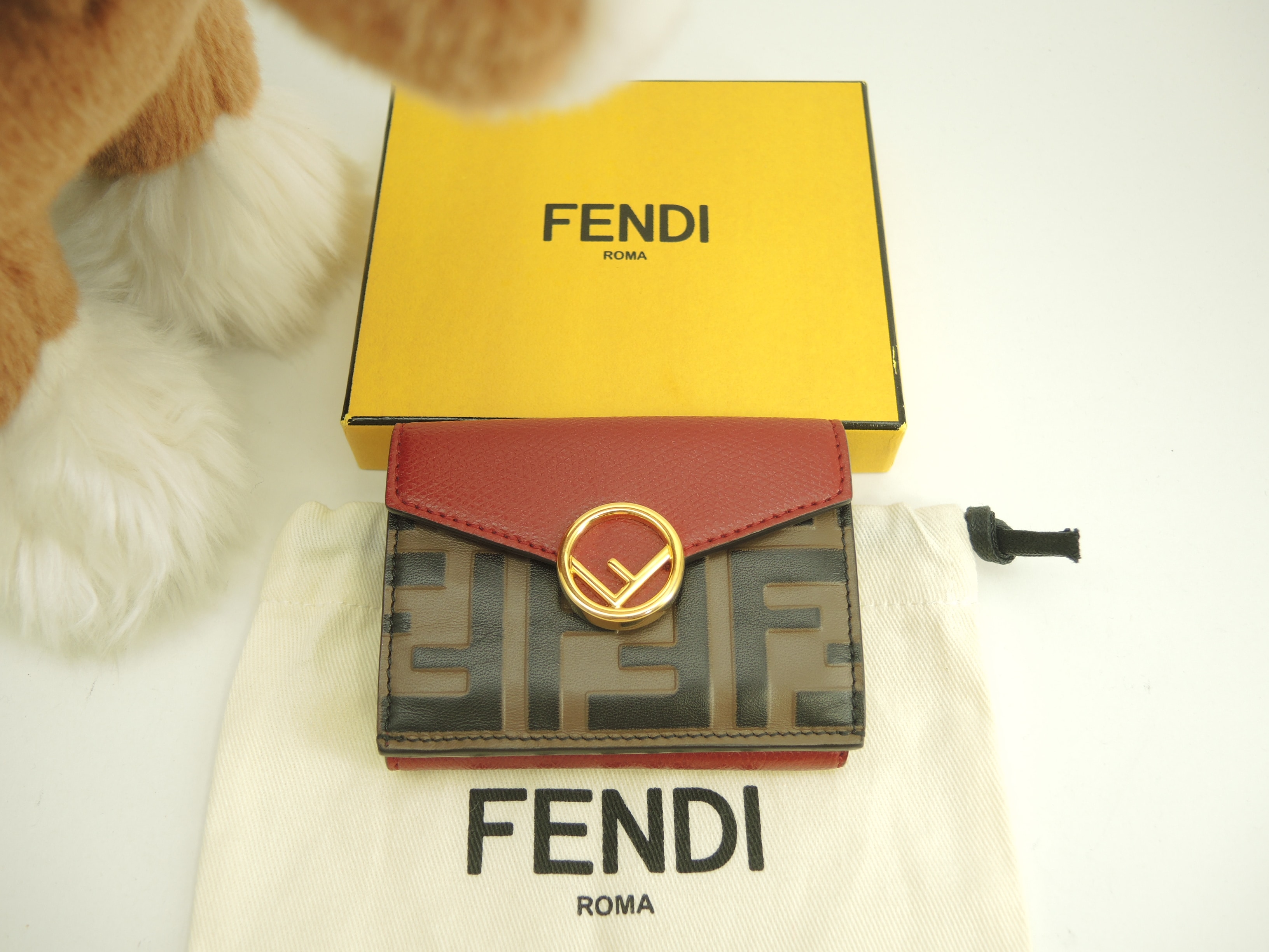 ミニウォレット エフイズフェンディ FFレザー赤 マイクロ3折財布 美品@ 8