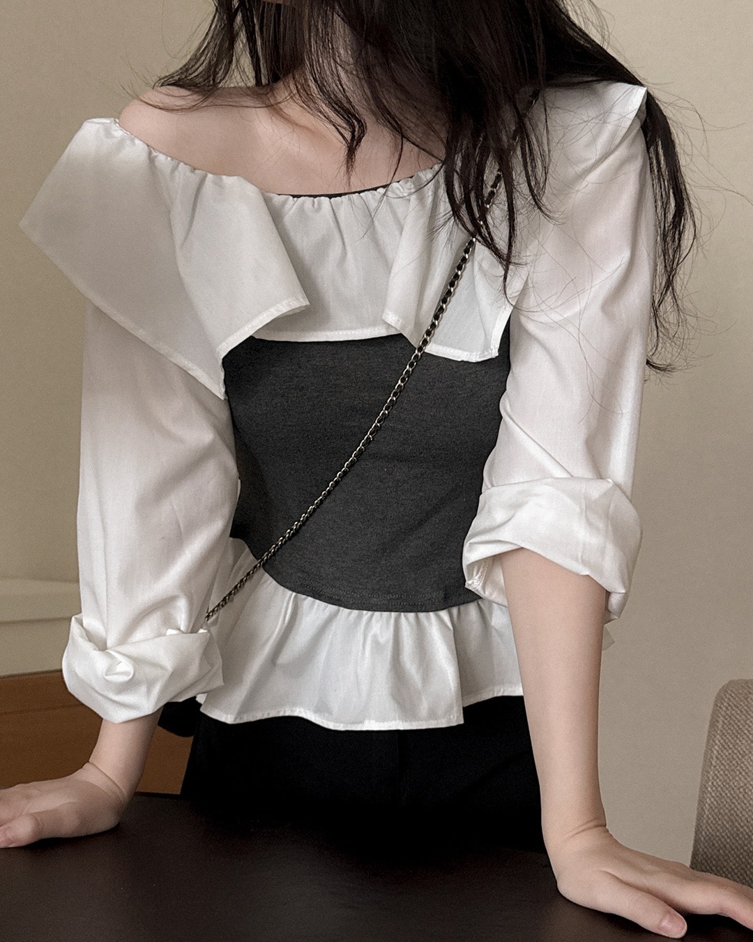 ノアフリルレイヤードブラウス韓国ファッション レディース