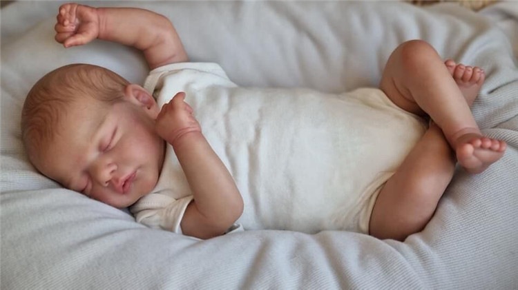 【送料関税無料】 大人気 手作りセイコープロダクション 赤ちゃん 新生児 男の子 赤ちゃん シミュレーション 肌 3D 人形