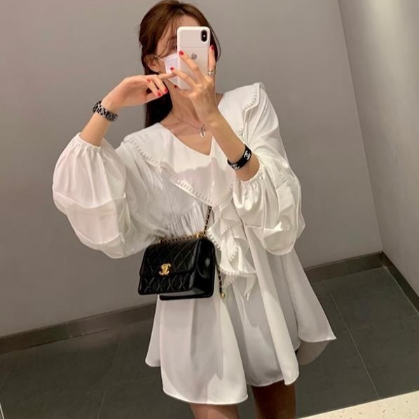 ワンピース ミニワンピース フリル 白 黒 韓国 レディース オルチャン ミニ丈 ミニ ショート ショート丈 袖あり 長袖 ボリューム袖 Vネック フレア セミフレア Aライン かわいい