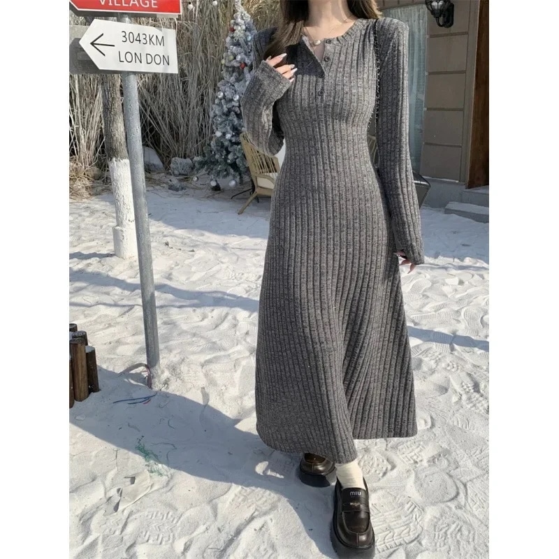 女性のためのエレガントな長袖ニットドレス,スリム,ミドル丈,ベーススカート,ラペル,ウエストフィット,新しいスタイル,秋,冬,2022 - 200000345