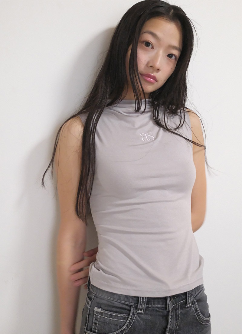 【AS"ON】 HUSH HIGH-NECK SLEEVELESS / DUSTY 正規品