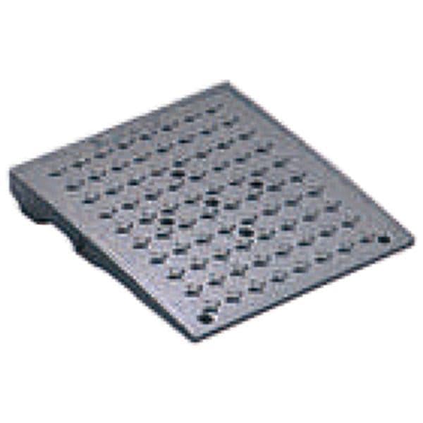 段差スロープ/キャスコーナー CA-050M メタリックグレー W300D335H45mm 8t車まで 鉄製