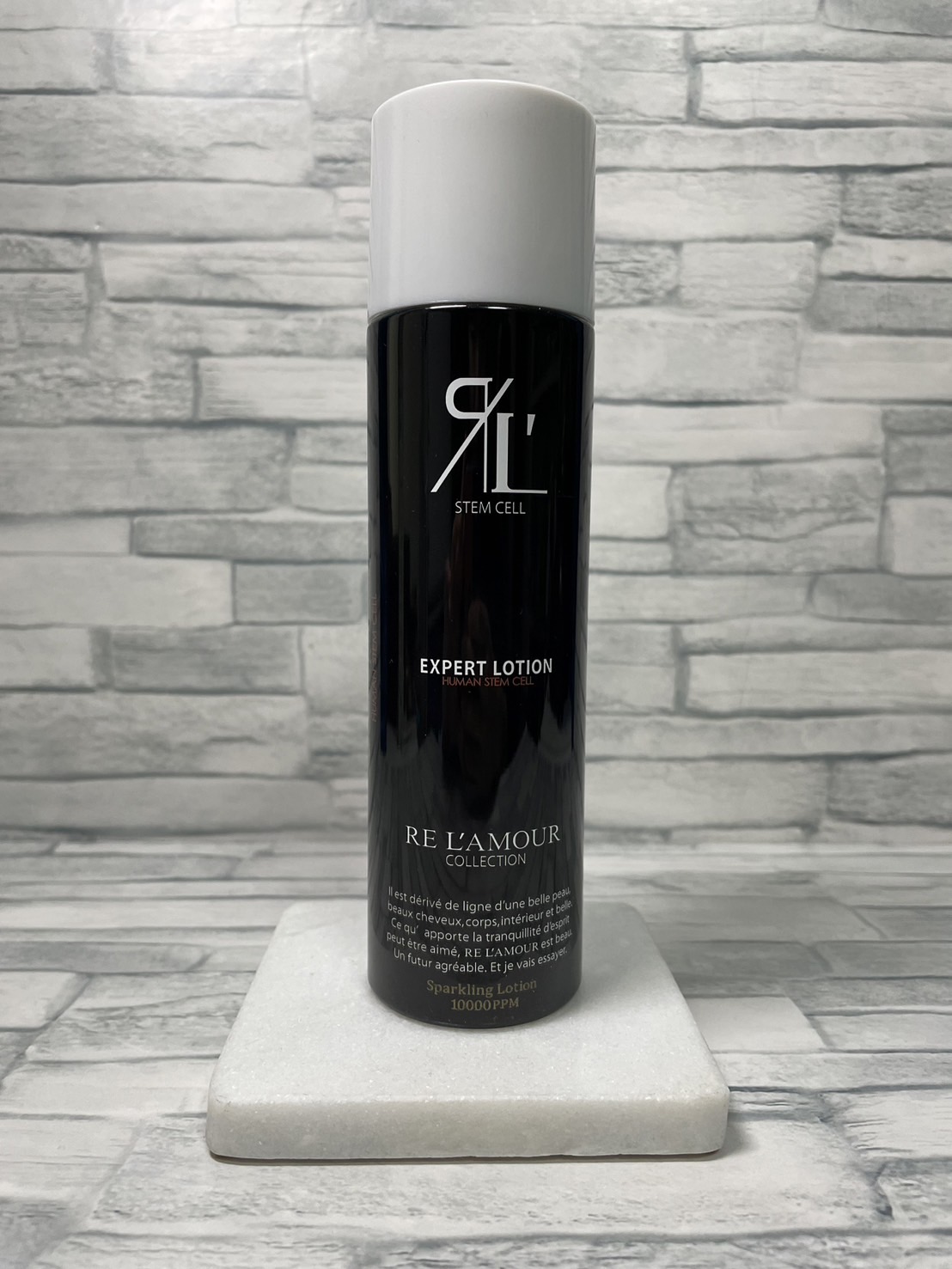 【箱ナシ処分特価】【送料無料】　リアムール エキスパートローション 150g 冷却炭酸全身美容液