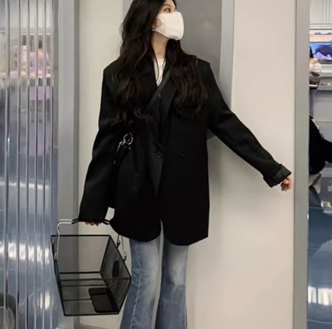 ジャケット 上着 長袖 ロング丈 襟付き 前開き ボタン かわいい きれいめ シンプル カジュアル 大人 上品 おしゃれ かっこいい 女子 こなれ感 ルーズ 個性的 クール モード系 エレガント