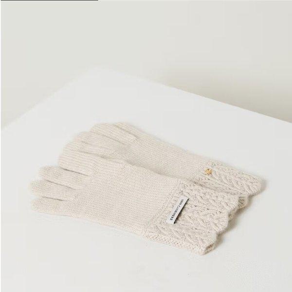 AK Bundang店 ハンドバッグ アイボリー DDロゴ パンチング カシミア手袋 DCGV5F620IV