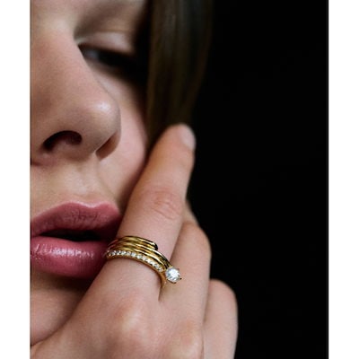 中国古美術✦浮雕・連年有余図・天球瓶30X23cm✦花瓶・文房具・純手描き・陶芸 中国古美術✦浮雕・連年有余図・天球瓶30X23cm✦花瓶・文房具・純