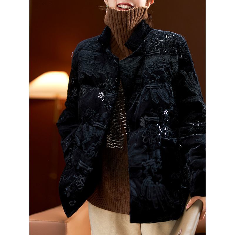 刺繍入りの中国結びボタン付きブラック ダウン ジャケット冬用プラスサイズ今年の新しいレトロ スタイルのコート