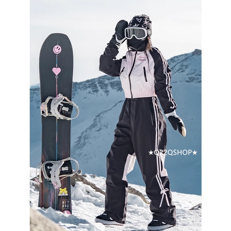 スノボウェア 2024 2025 上下セット メンズ レディース アウター ジャケット パンツズボン セットアップ ウィンタースポーツ スノーボードウェア スキーウェア スノーウェア 防水防寒 韓国風