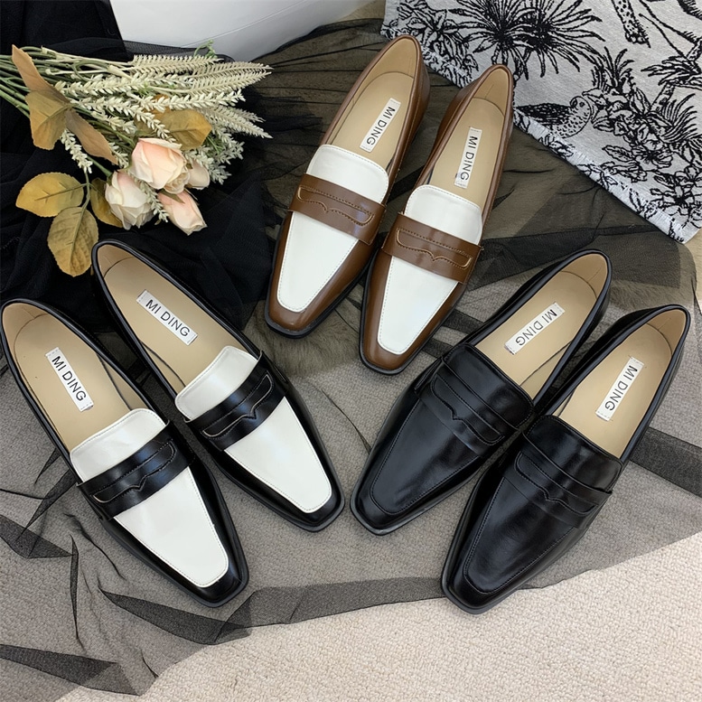 ポインテッドトゥローファーシューズ レディース シューズ パンプス ローファー バイカラー ポインテッドトゥ 低ヒール フラット ぺたんこ 黒 白 茶色 ブラック ホワイト ブラウン 痛くない