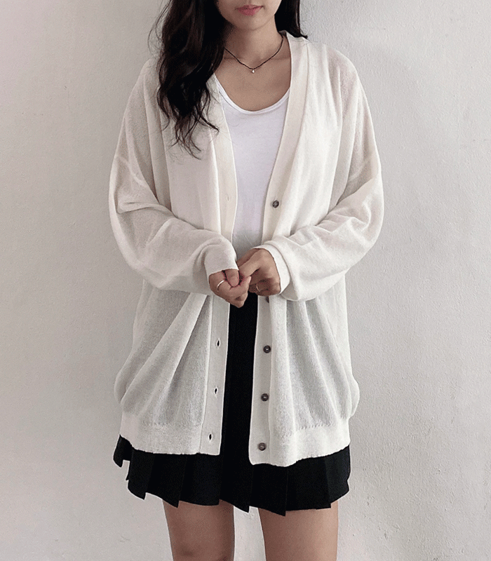 オーバーフィット ブクル カーディガン 4,939円