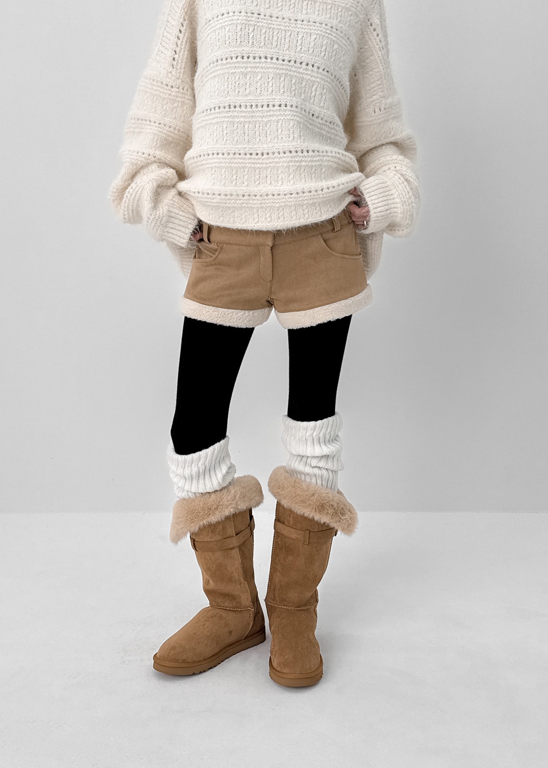 ポップなローウエストショーツ