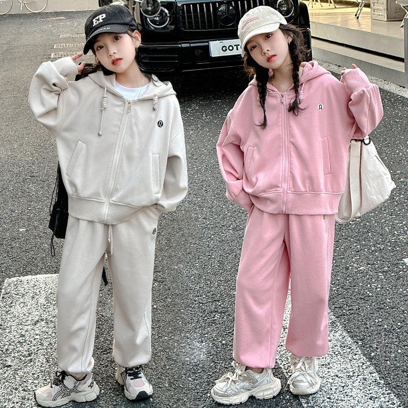 女の子スーツ春秋2024新型子供用エアロネットレッドカジュアルモダン秋の中大童スポーツ2点セット
