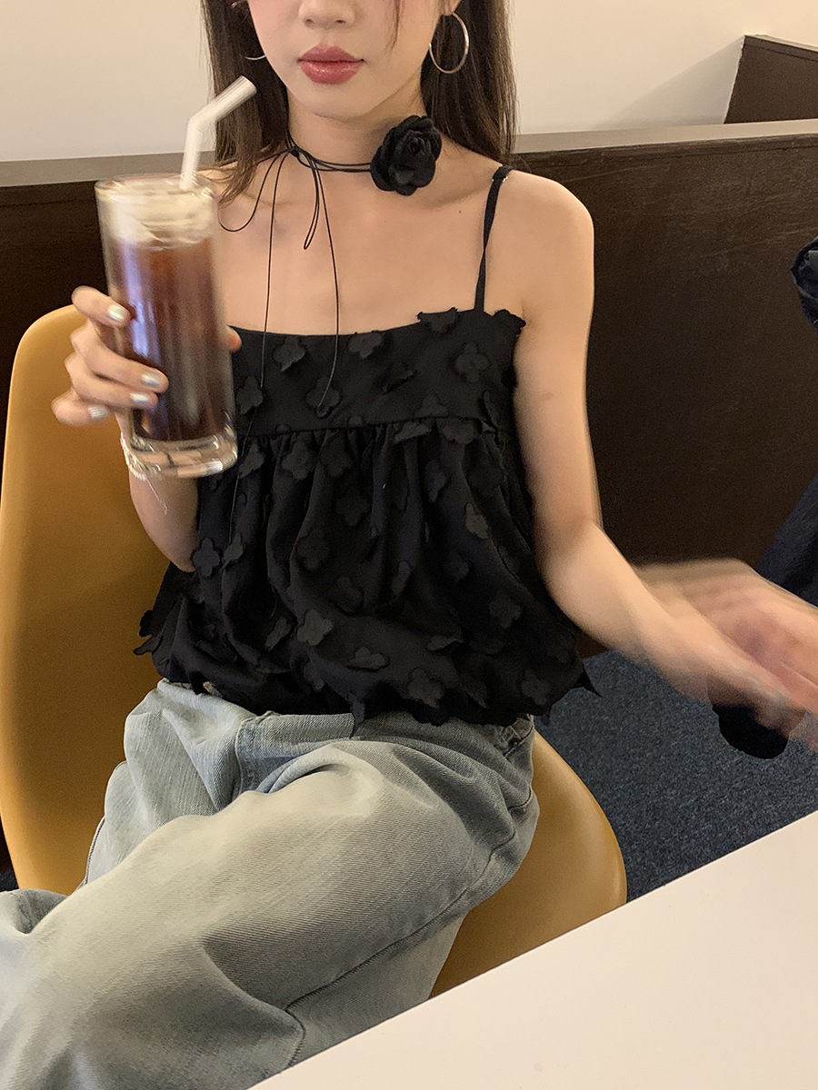 甘辛ピュアラストスタイル立体小花ふわふわショートキャミソール女性用2024年ホリデースタイル重ね着