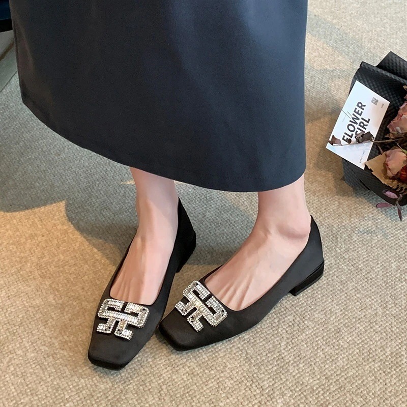 大きいサイズの女性用靴 ハイヒール ヒール ヒール パンプス チャンキーヒール ヒール パンプス ピンヒール 厚底 ショートブーツ スリッポン パンプス ローヒール ファー靴