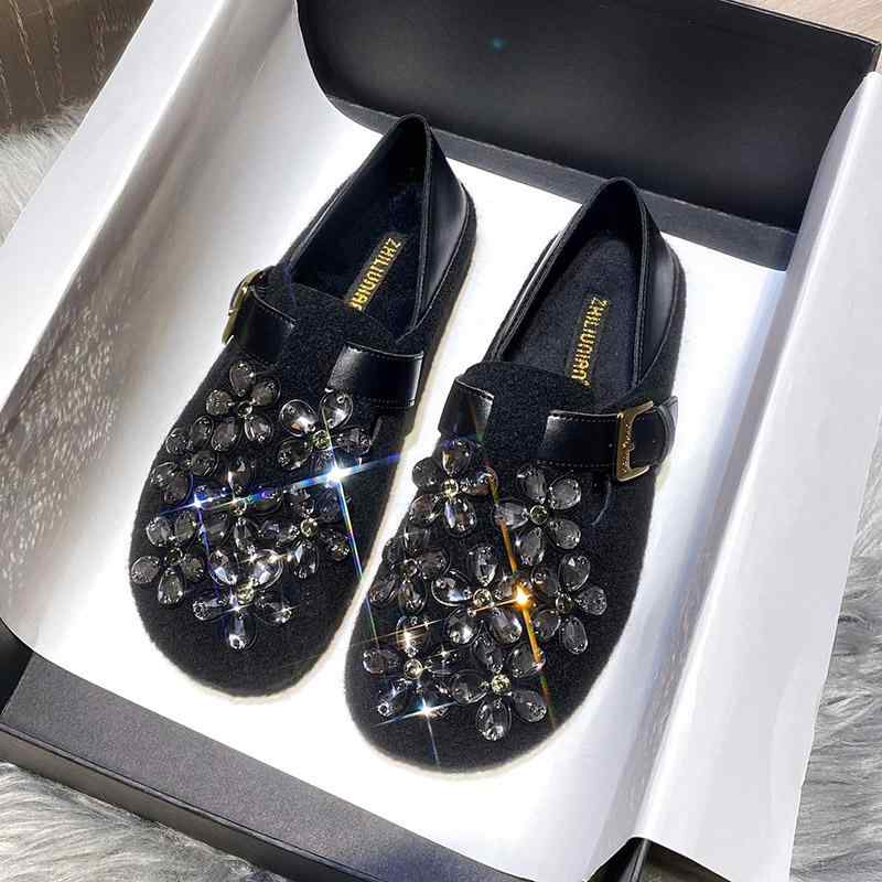 レザーシューズ レディースシューズ フラット ソフトソール ファーシューズ スリッポン ラウンドトゥ 花 ラインストーン キラキラ 女性用 秋 冬 きれいめ ベルベット カジュアル 多用途 仕事 通学