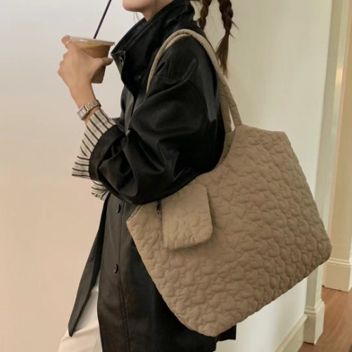 DIDANA ficce BR2289 ハートキルティング ショルダーバッグ レディース バッグ 人気デイリーバッグ トートバッグ韓国バッグ/クロスバックハンドバッグ/