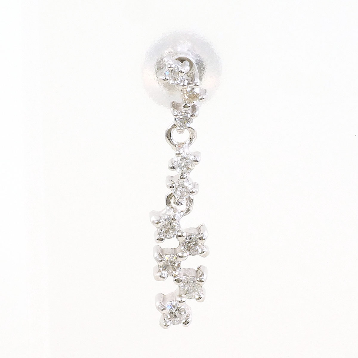 K18 18金 WG ホワイトゴールド ピアス(片耳) ダイヤモンド 0.10ct 総重量約0.6g レディース 中古