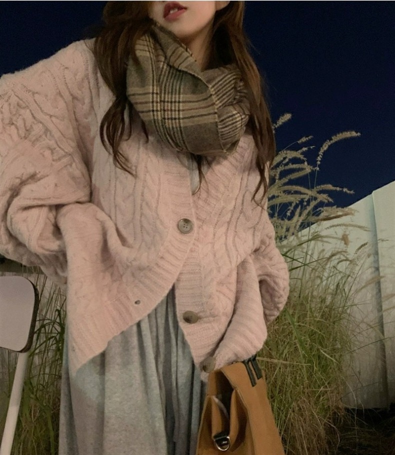 秋冬 韓国のファッション 新しい 簡単な 通勤 カジュアル 気質 ゆったりした外着 優しくてだるい風 セーター カーディガン 2025Z33