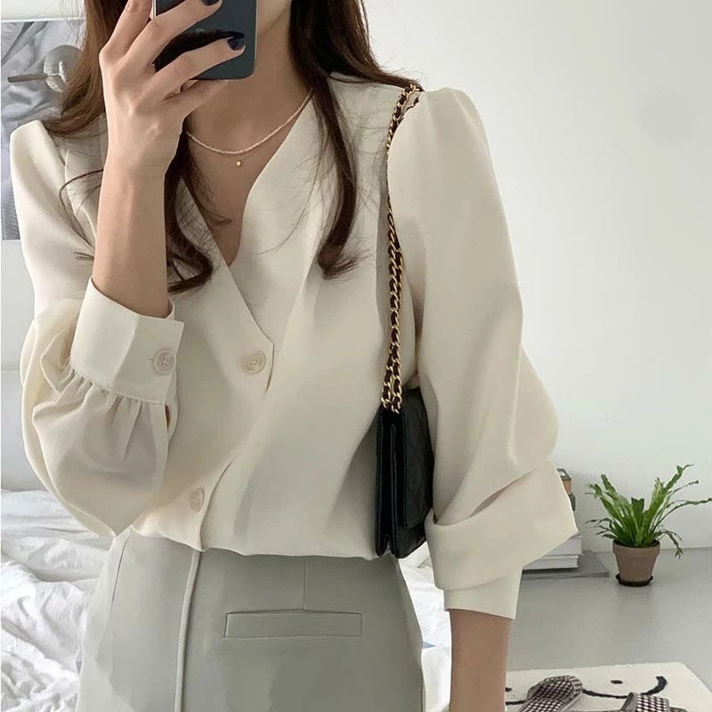 Ｖネックラウス きれいめ 長袖 トップス レディース フォーマル ベージュ シャツ とろみ ビジネス オフィスカジュアル 大人 りぼん ボリューム袖 ギャザーブラウス 入学 卒業 ママ 春 秋 30代 5,609円