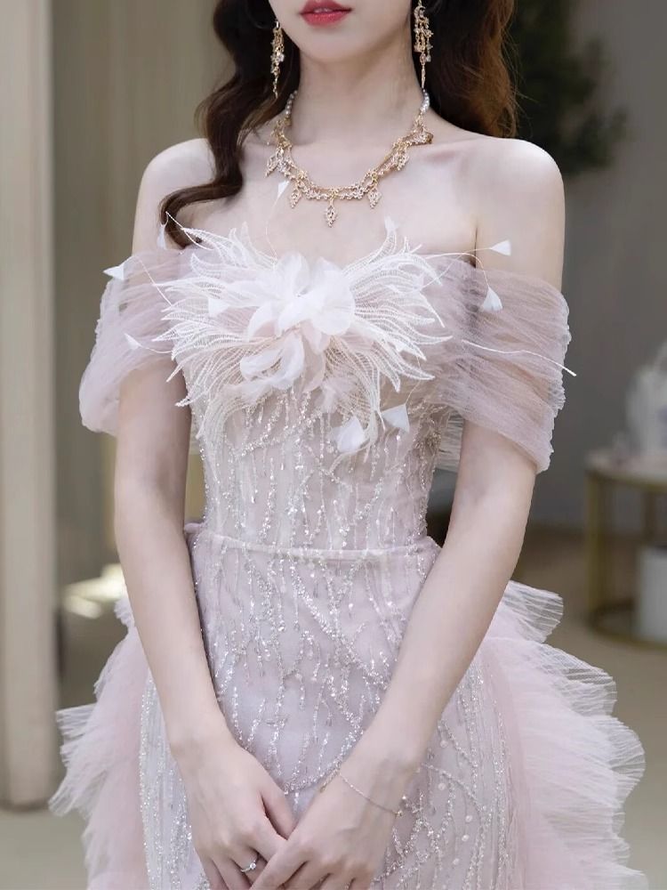 ワンショルダードレスバンケットホスト服の花嫁婚約ドレス女性ハイエンド感情ワンピースドレスドレス