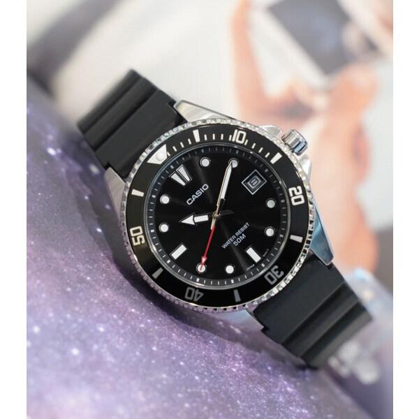 ミニクロマグロ 男女兼用腕時計 ダイバーデザイン ウレタンバンド ファッション時計