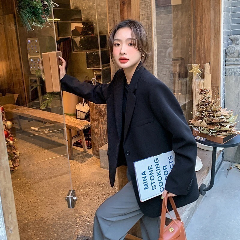 3日出荷 ブラック 冬 綿入り ジャケット 女 韓国風 高級 デザイン性 ローテロ 春服 レディース