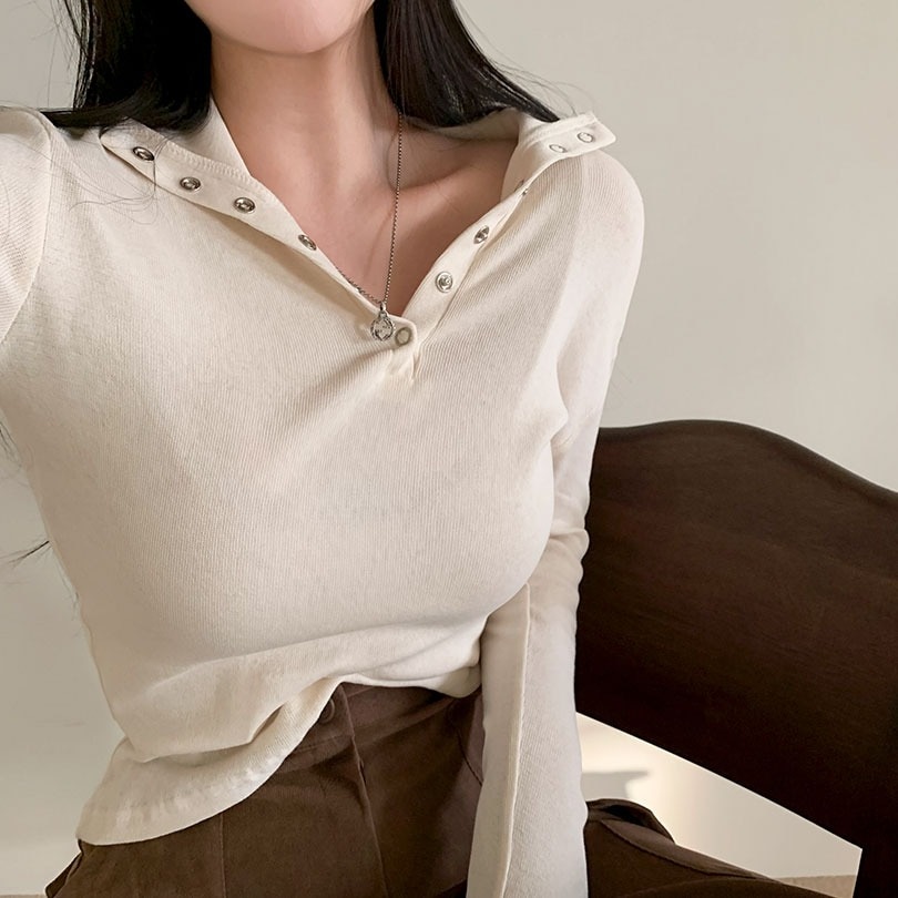 韓国の女性ファッション/ ボタンディテールタートルネックTシャツ ts1238