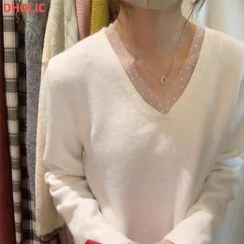 [メガ割りSALE]ドットシアーレースヘムVネックニット